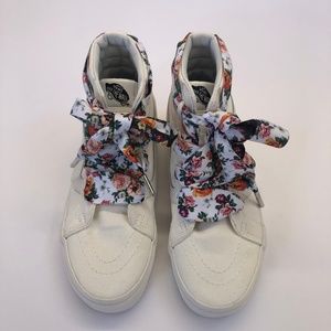 VANS Sk8-Hi Mixed Floral Laces, Size 6
